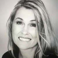 Heléne Charlotte Adéus