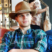 Christopher Adams