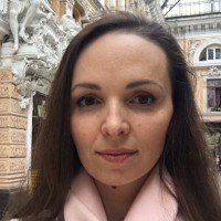 Oksana Romanova