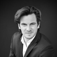 Alexandre ValenscakAlexandre Valenscak is an Influencer