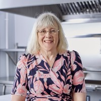 Elizabeth Watts