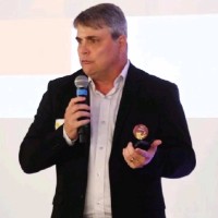 André Nicolau Barros Queiroz