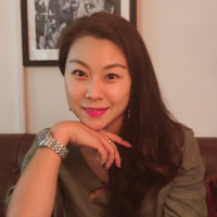 Julia Lee
