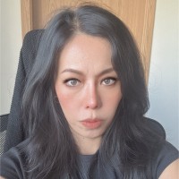 Lee Liv