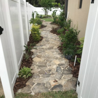 unique landscaping McLemore