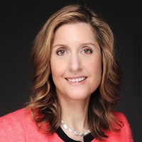 Kate MakuenKate Makuen is an Influencer