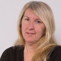 Sandra Russell