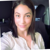Bella H.