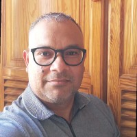 Pedro J López R