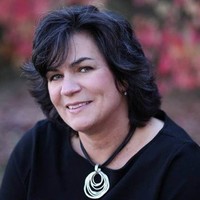 Laurie Tomaszek