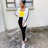 Zanele Mandlazi
