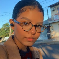 Andressa Caniza