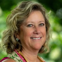 Laura Conlon, Iida