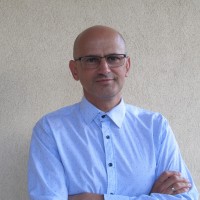 Péter Genzelmann