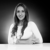 Mónika Macías Serpa