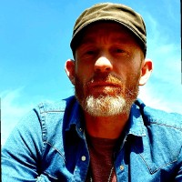 Barry Lynch