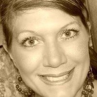 Julie Carlin