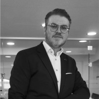 Christopher Dittert