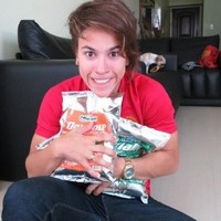 Lívia Possebon