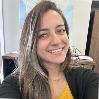 Magui Postal Guimarães