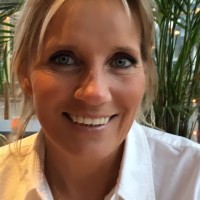 Bettina Schmidt Crans