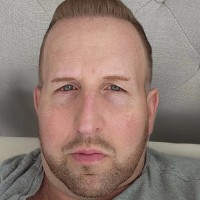 Adam Schlombs