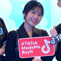Tuyết Nguyễn