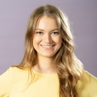 Fiona H.
