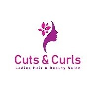 Curts and Curl Saloon