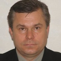 Олег Волков