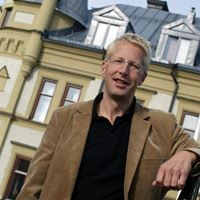 Tomas Lindbäck