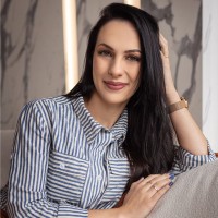 Laura Stefani