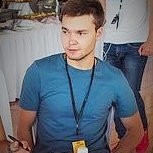 Владислав Ларионов