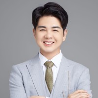 Aaron G.