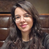 Narges Aghakhanolia