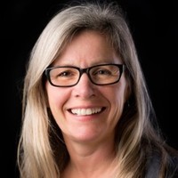 Helle Jacobsen