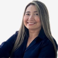 Steffanny Demares