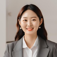 Lisa Lee