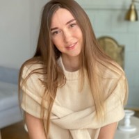 Анна Брежнева