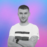 Andrei R.