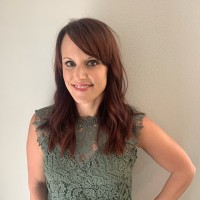 Julie Vari Adams