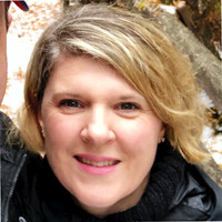 Nicola Ainsworth Taylor