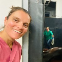 Dr Nadine Püllen