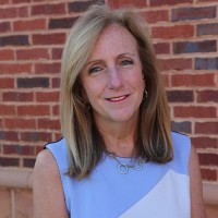 Lynne King