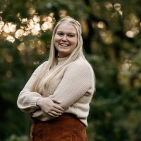 Julia Worke