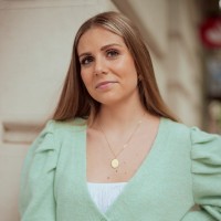 Angela Martin Bueno