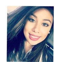Natalie Flores