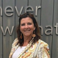 Angela Van Der Meer ☀️
