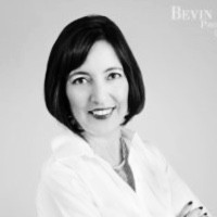 Milena Thompson, Mba