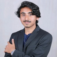 shreyas R
